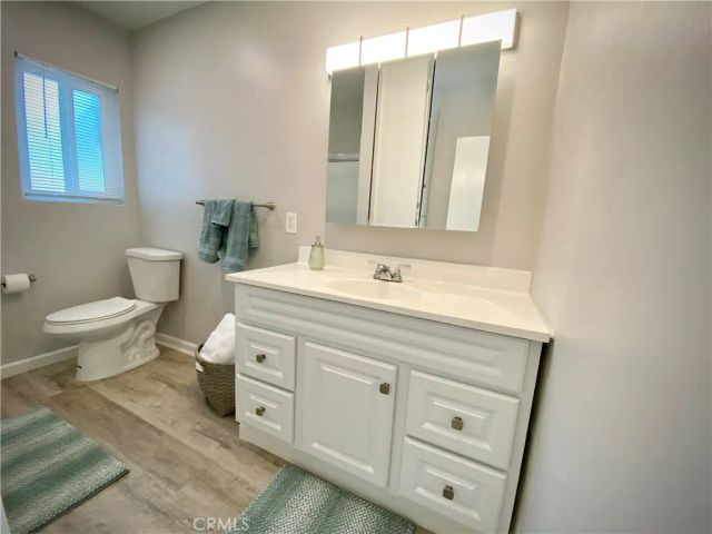 919 E Acacia Avenue E, Glendale, CA 91205