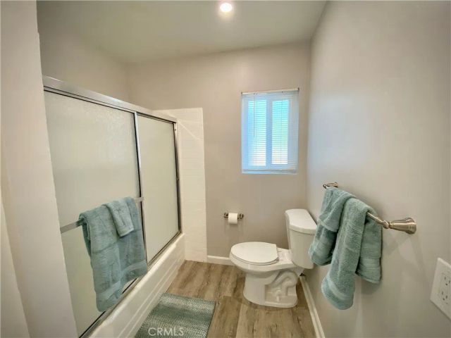 919 E Acacia Avenue E, Glendale, CA 91205
