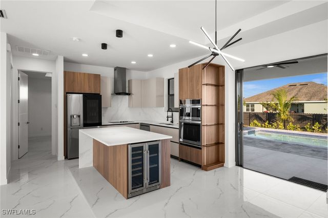 2827 NW 13th ST, Cape Coral, FL 33993