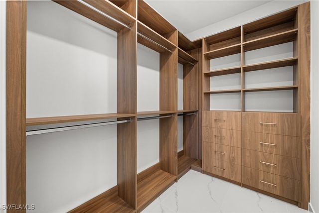 2827 NW 13th ST, Cape Coral, FL 33993