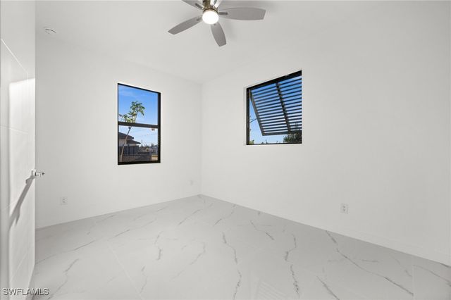 2827 NW 13th ST, Cape Coral, FL 33993