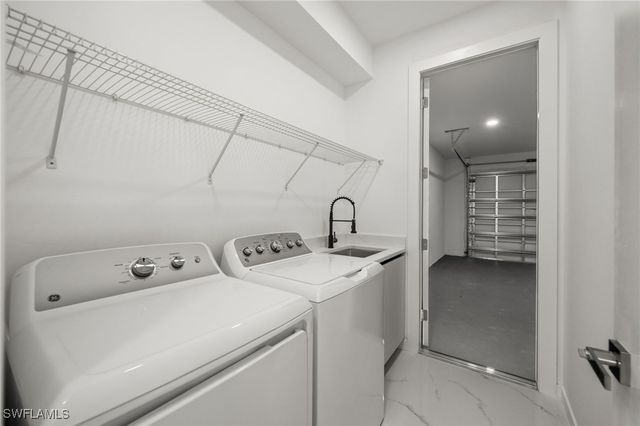 2827 NW 13th ST, Cape Coral, FL 33993