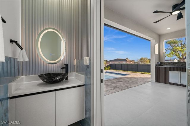 2827 NW 13th ST, Cape Coral, FL 33993