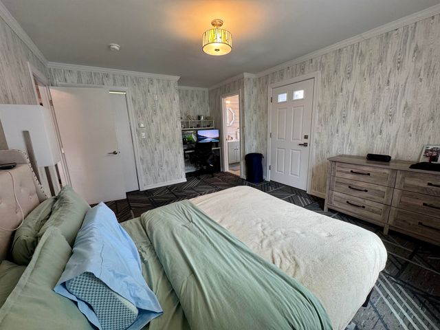 8 Labrecque Street, Lincoln, NH 03251