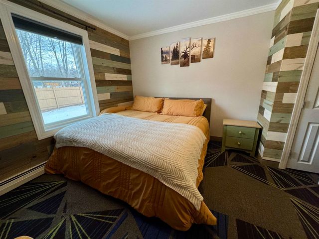 8 Labrecque Street, Lincoln, NH 03251