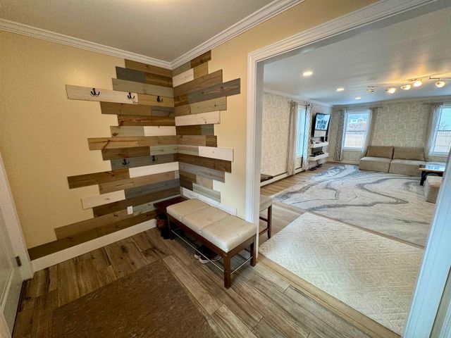 8 Labrecque Street, Lincoln, NH 03251