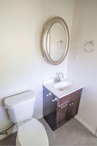 117 Lazy Lane, Lake Jackson, TX 77566