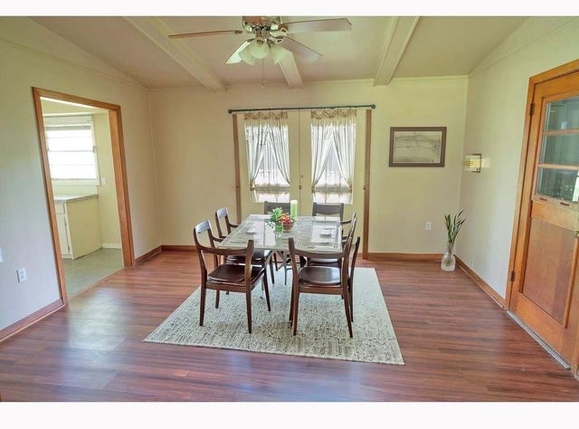 117 Lazy Lane, Lake Jackson, TX 77566