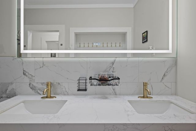 116 31st Ave N Apt 104, Nashville, TN 37203