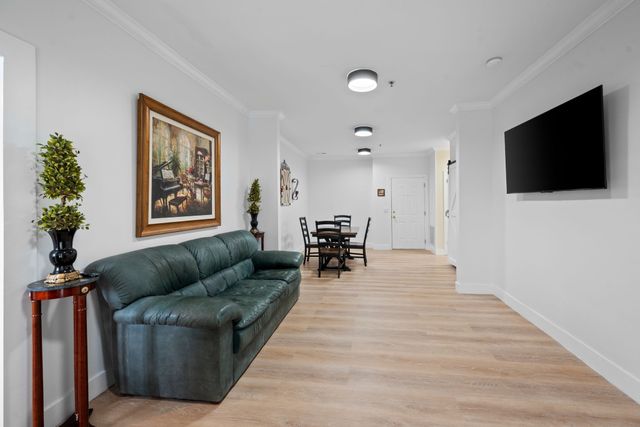 116 31st Ave N Apt 104, Nashville, TN 37203