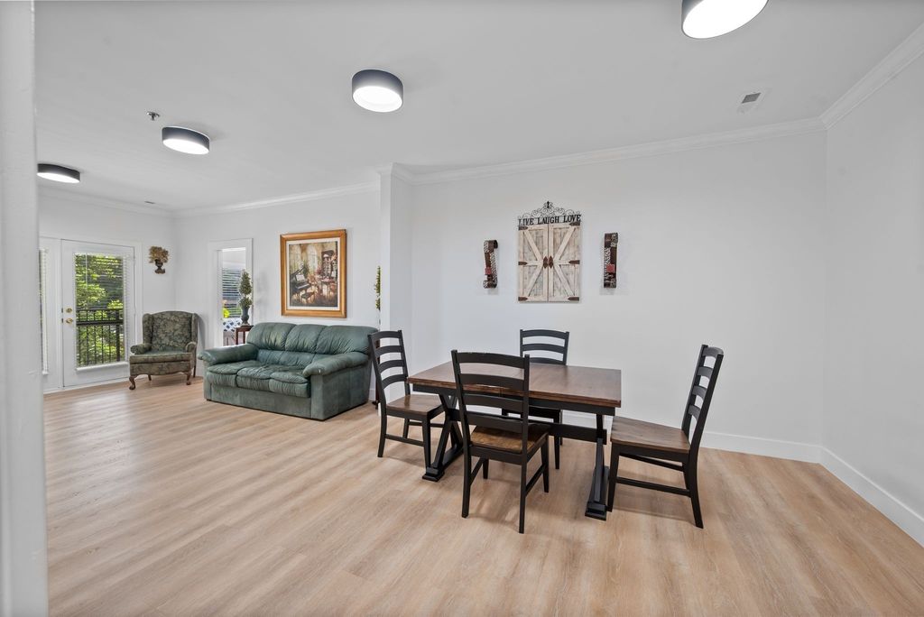 116 31st Ave N Apt 104, Nashville, TN 37203