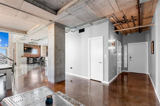 2000 Bagby St Street 13430, Houston, TX 77002