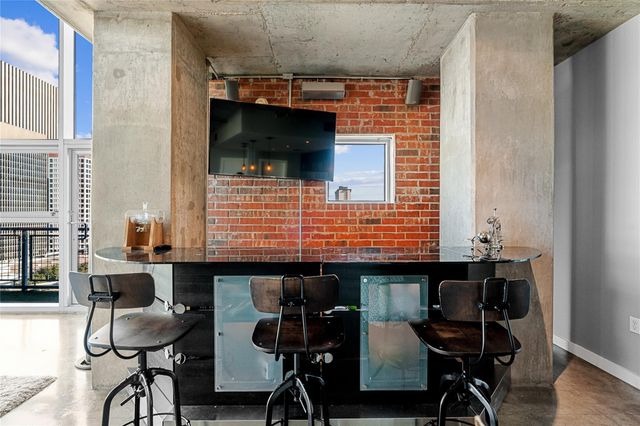 2000 Bagby St Street 13430, Houston, TX 77002