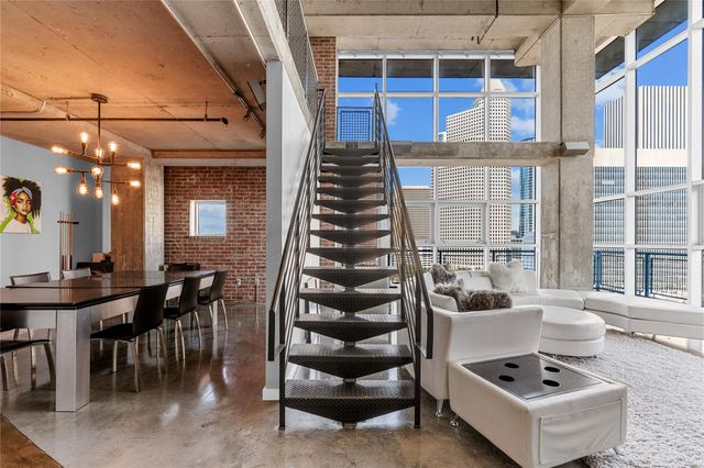 2000 Bagby St Street 13430, Houston, TX 77002