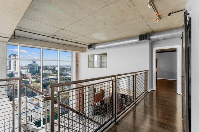 2000 Bagby St Street 13430, Houston, TX 77002