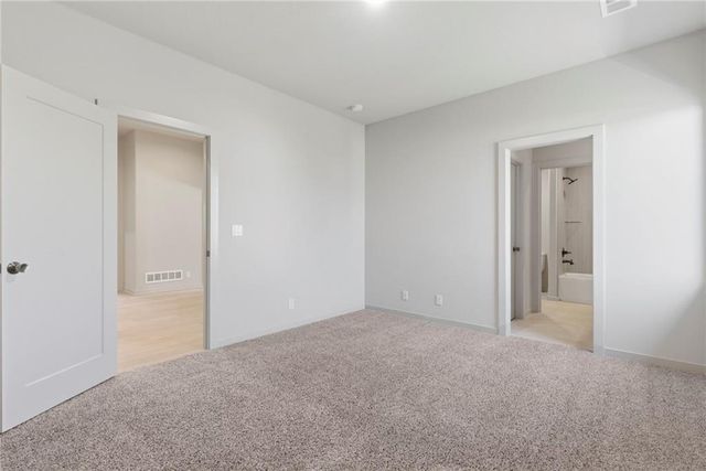 12406 W 170th Terrace, Overland Park, KS 66221