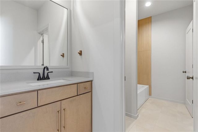 12406 W 170th Terrace, Overland Park, KS 66221