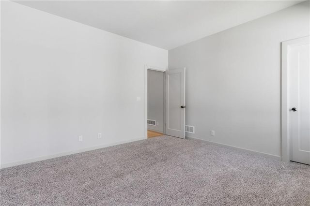 12406 W 170th Terrace, Overland Park, KS 66221