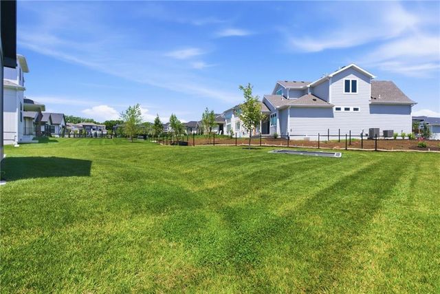 12406 W 170th Terrace, Overland Park, KS 66221