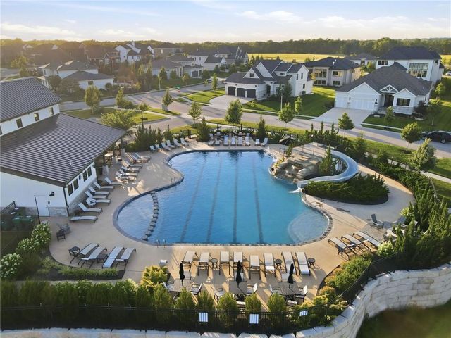 12406 W 170th Terrace, Overland Park, KS 66221