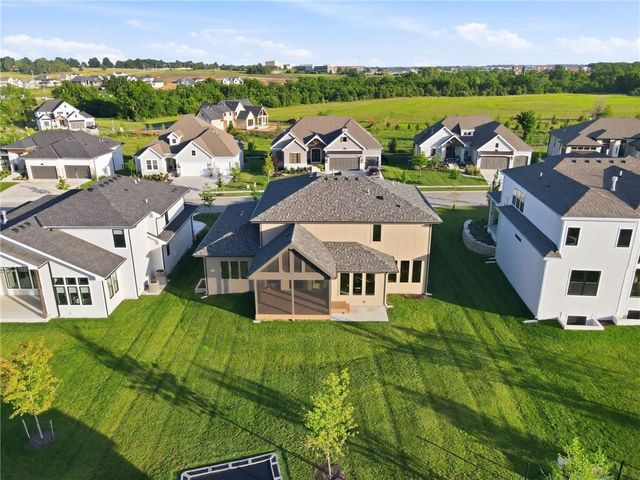 12406 W 170th Terrace, Overland Park, KS 66221