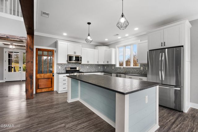 118 Gallahad Court, Sevierville, TN 37876