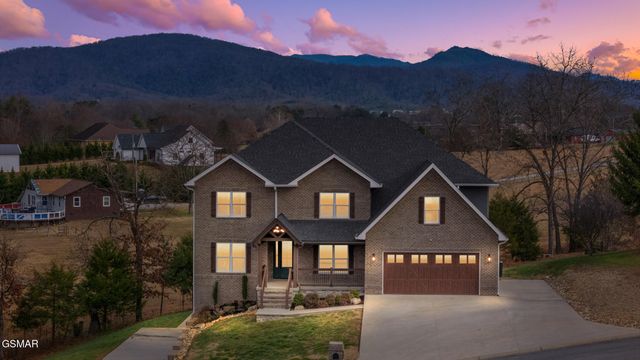 118 Gallahad Court, Sevierville, TN 37876