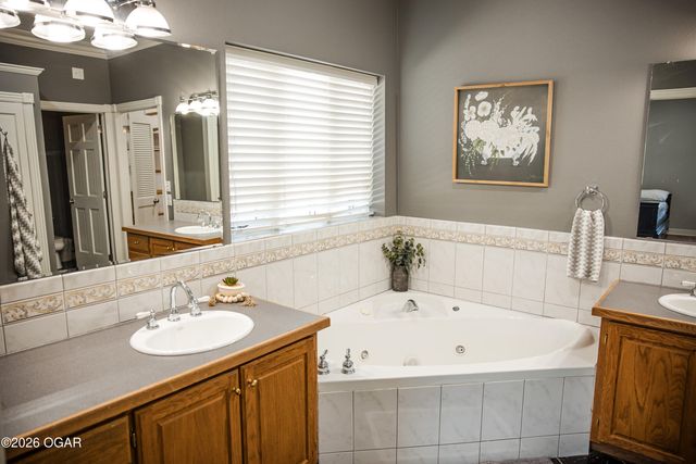 901 Walnut Ridge Street, Joplin, MO 64801