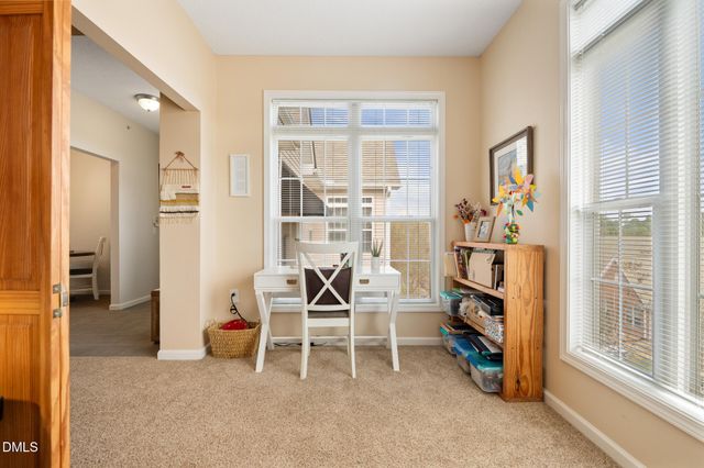 2511 Huntscroft Lane 303, Raleigh, NC 27617