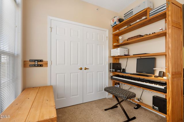 2511 Huntscroft Lane 303, Raleigh, NC 27617