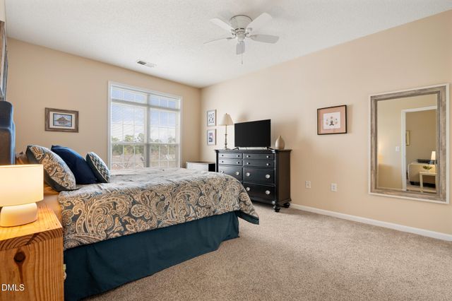 2511 Huntscroft Lane 303, Raleigh, NC 27617