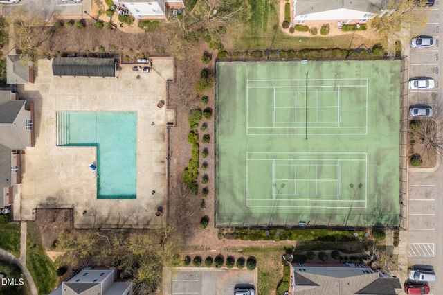 2511 Huntscroft Lane 303, Raleigh, NC 27617