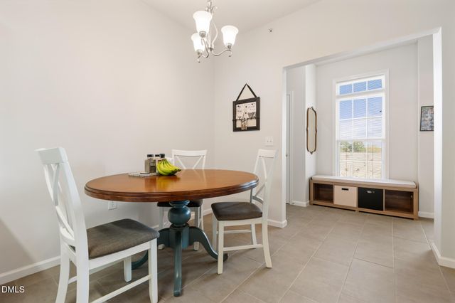 2511 Huntscroft Lane 303, Raleigh, NC 27617