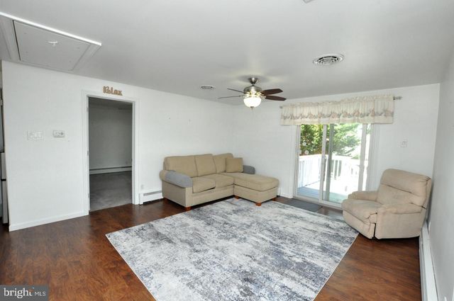 407 OAK ST, Riverside, NJ 08075