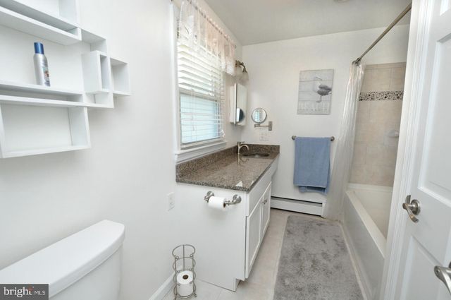 407 OAK ST, Riverside, NJ 08075