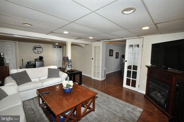 407 OAK ST, Riverside, NJ 08075