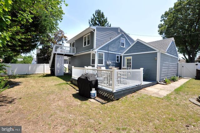 407 OAK ST, Riverside, NJ 08075