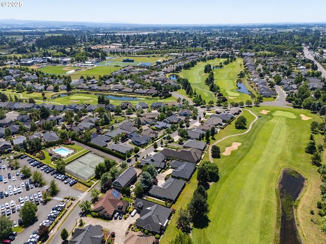 1055 TUKWILA Dr, Woodburn, OR 97071