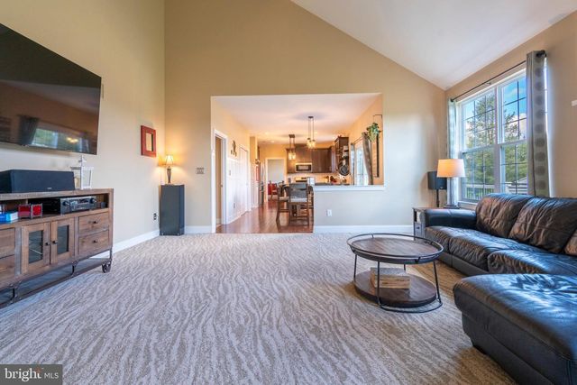 605 CLARKS LN, West Chester, PA 19382