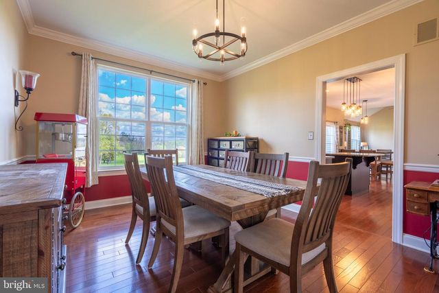 605 CLARKS LN, West Chester, PA 19382