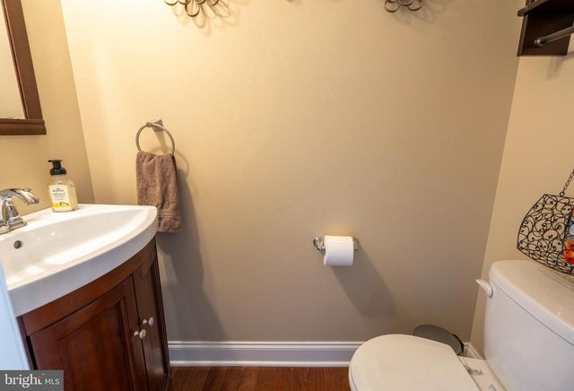 605 CLARKS LN, West Chester, PA 19382