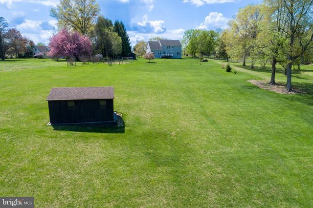 605 CLARKS LN, West Chester, PA 19382