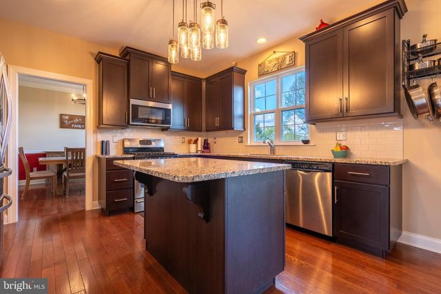 605 CLARKS LN, West Chester, PA 19382