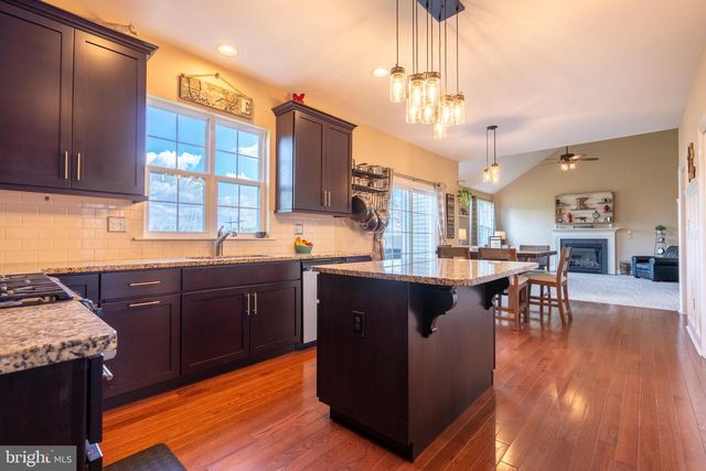 605 CLARKS LN, West Chester, PA 19382