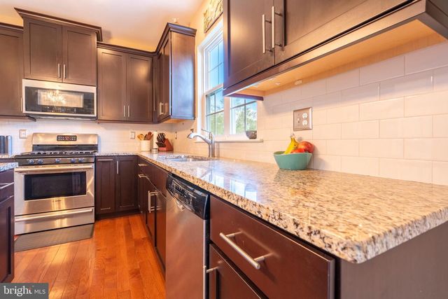 605 CLARKS LN, West Chester, PA 19382