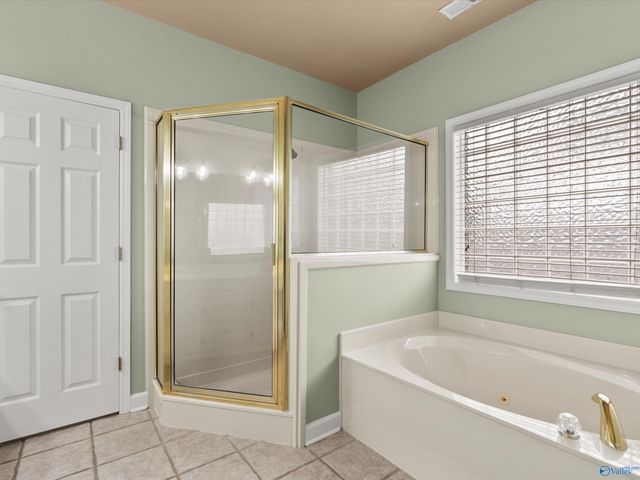 262 Round Top Drive, Harvest, AL 35749