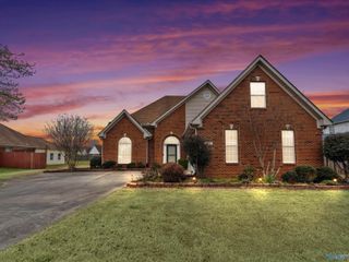 262 Round Top Drive, Harvest, AL 35749