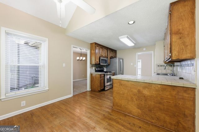 3616 Broken Arrow Drive, Woodstock, GA 30189