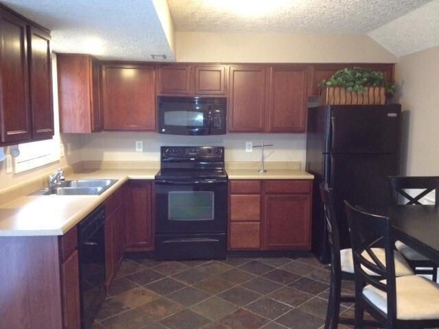 720 Statesman Way, Lexington, KY 40505