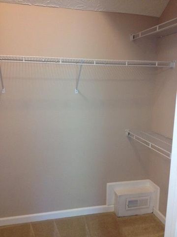 720 Statesman Way, Lexington, KY 40505